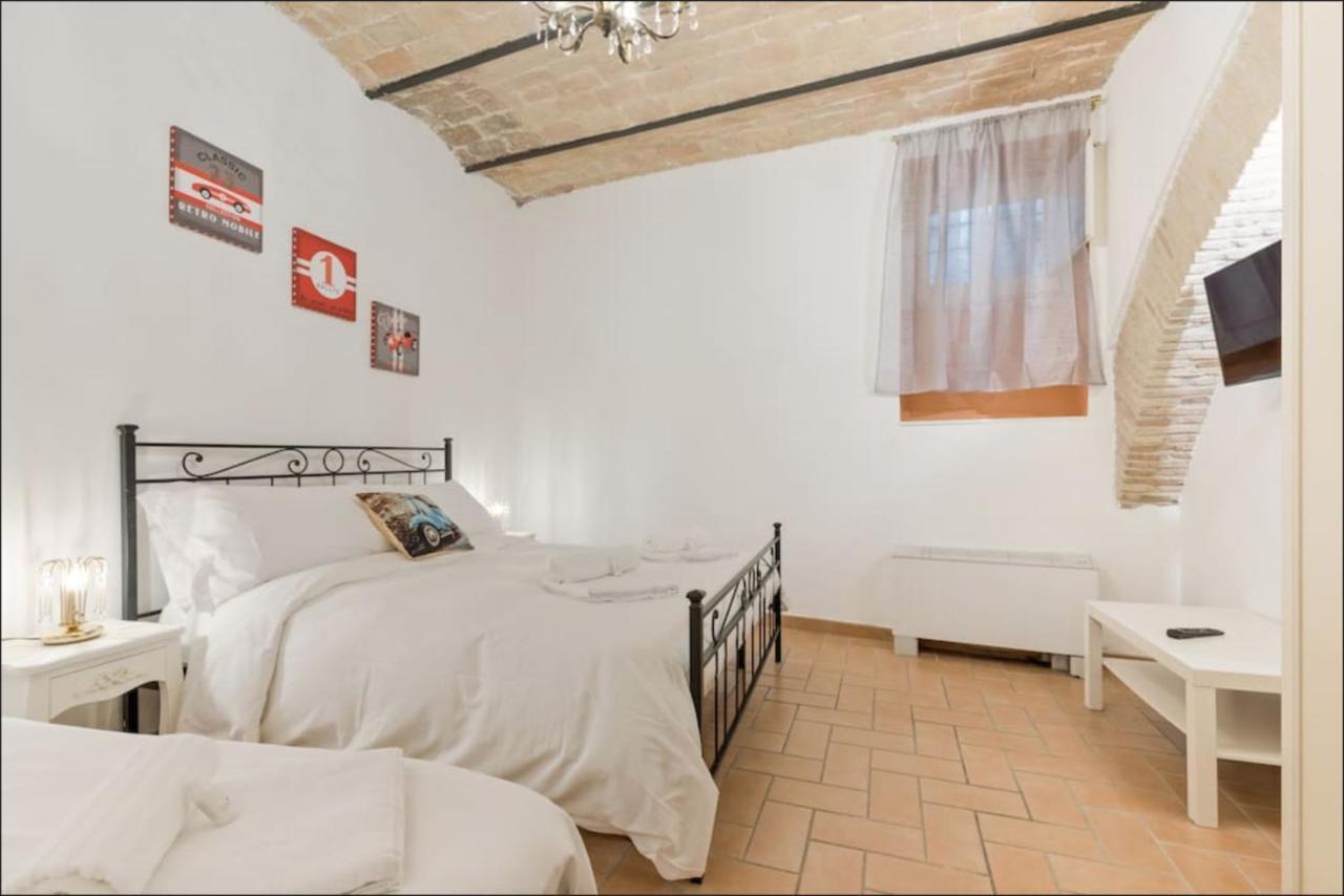 Roma Colosseum Apartment Екстер'єр фото