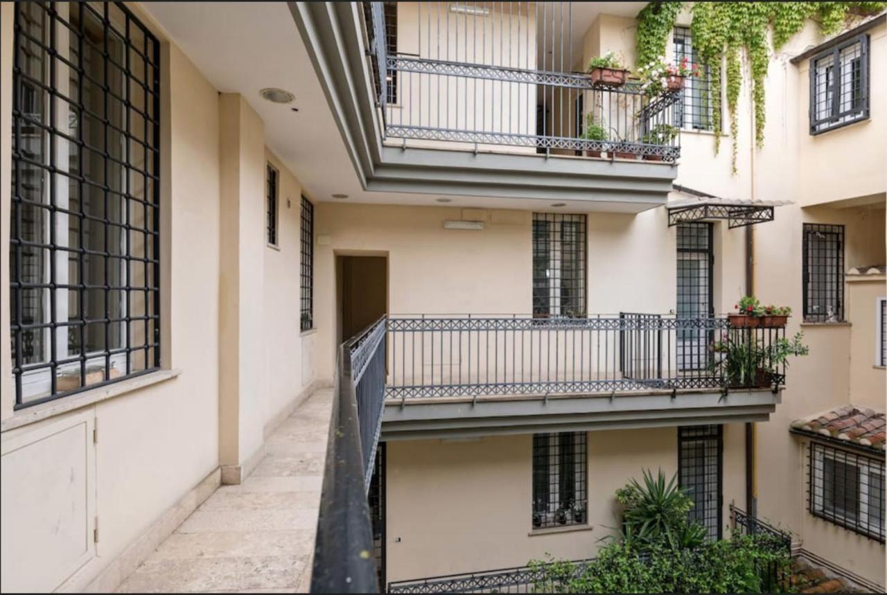 Roma Colosseum Apartment Екстер'єр фото